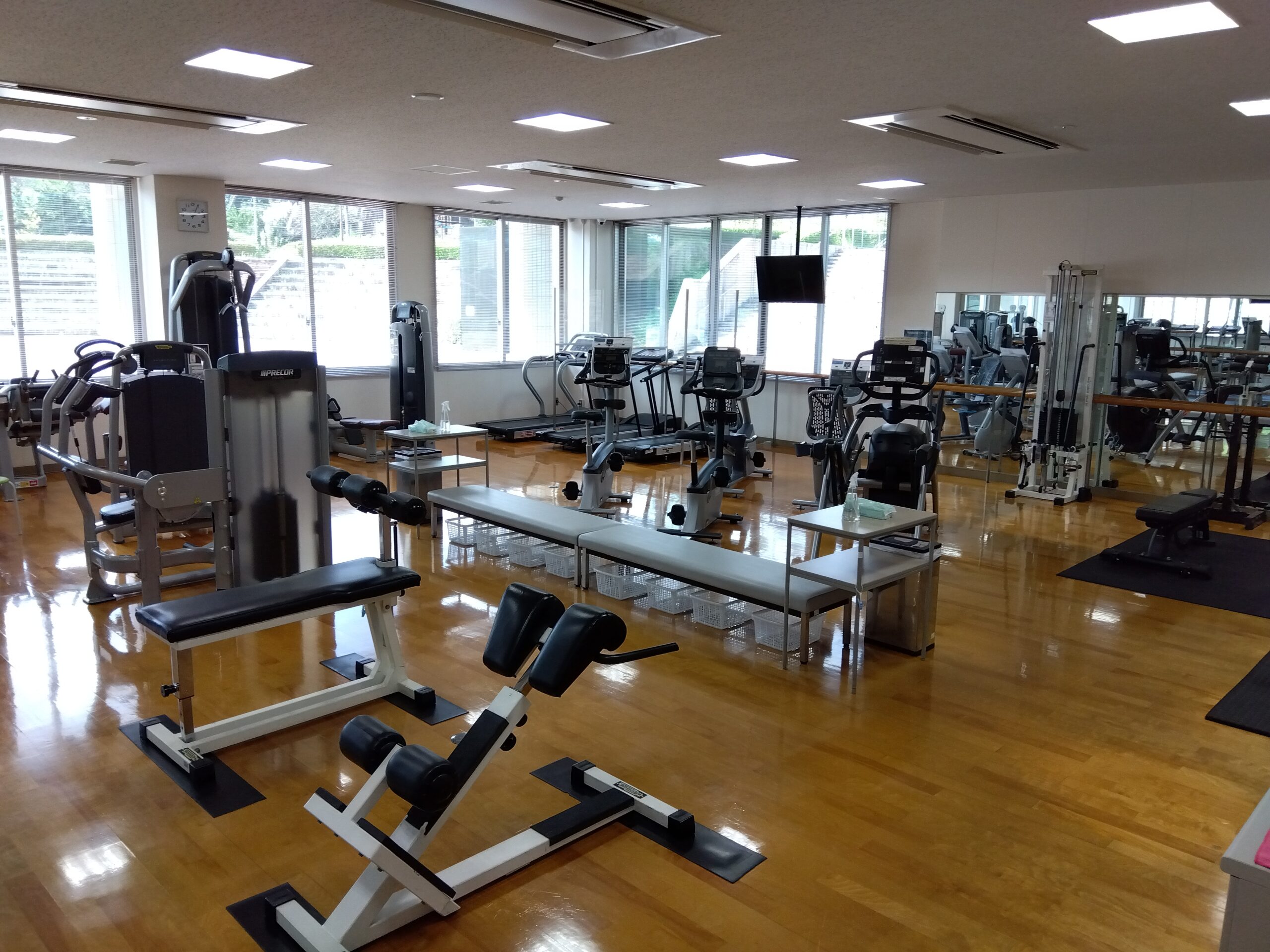 トレーニング室3-scaled.jpg